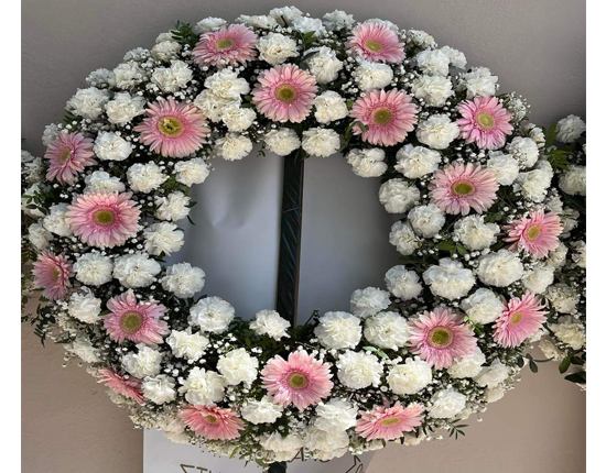 stefani loyloydion me feretro